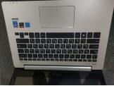 Laptob asus i5 جيل4 شاشه لمس ب150...