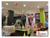 ضمان أو خلو - مركز بشرة ومخل العاب مغلق وكافيه في مجمعين حيويين  Image 3