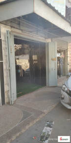 محل تجاري للبيع خلو