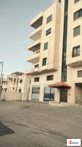 محلان جديدان للبيع بمساحة ⁦⁦105⁩⁩ م⁦⁦2⁩⁩ رام الله بيتونيا ، بجانب مسجد صلاح الدين بناء وتشطيب جديد Image 3