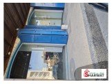 للايجار - محل تجاري مع سدة Image 3
