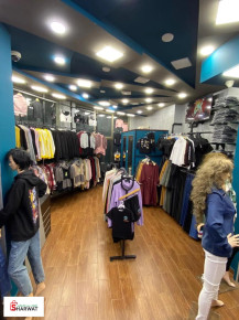 محل للبيع. بالخلو