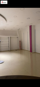 محل للبيع على شارع +محل طابق ارضي ⁦⁦160⁩⁩متر وارد البدل على ارض سياره شقه Image 3