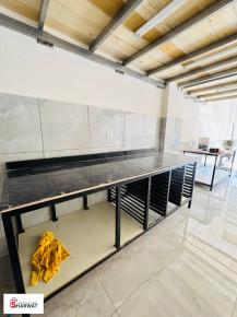 محل للإيجار مع تجهيزات كاملة (فرصة استثمارية جاهزة) Image 3