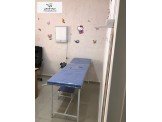 للبيع - عيادة أطفال جاهزة و مفروشة
