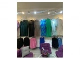 محل للبيع كل ما في داخل المحل  ملابس نسائيه  ملابس اطفال  و  بجامات  و بلاطين نسائيه و لاديه Image 2