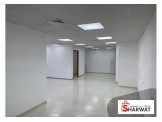 للايجار - مكتب واسع وسط البلد 