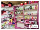 للبيع - متجر مكياج وملابس اطفال ونساء وكوزمكتس Image 2