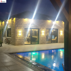 فيلا الربيع للإيجار اليومي في أري...