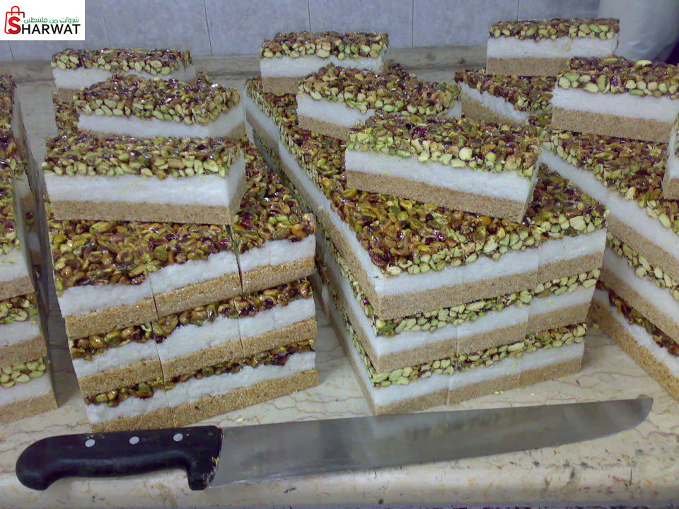 حلويات النجاح