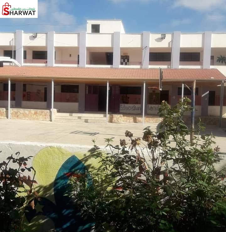 مدرسة بنات حارس الثانوية