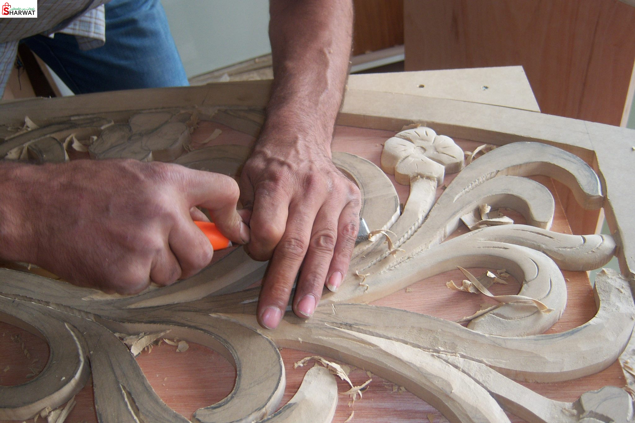 صامد للنجارة والديكور