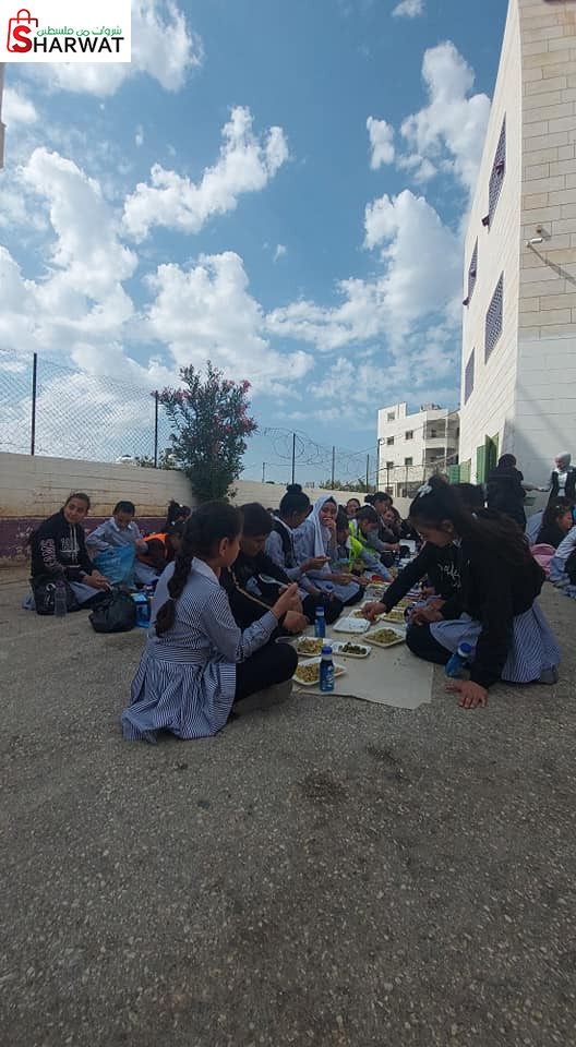مدرسة عمر بن الخطاب الاساسية للبنات