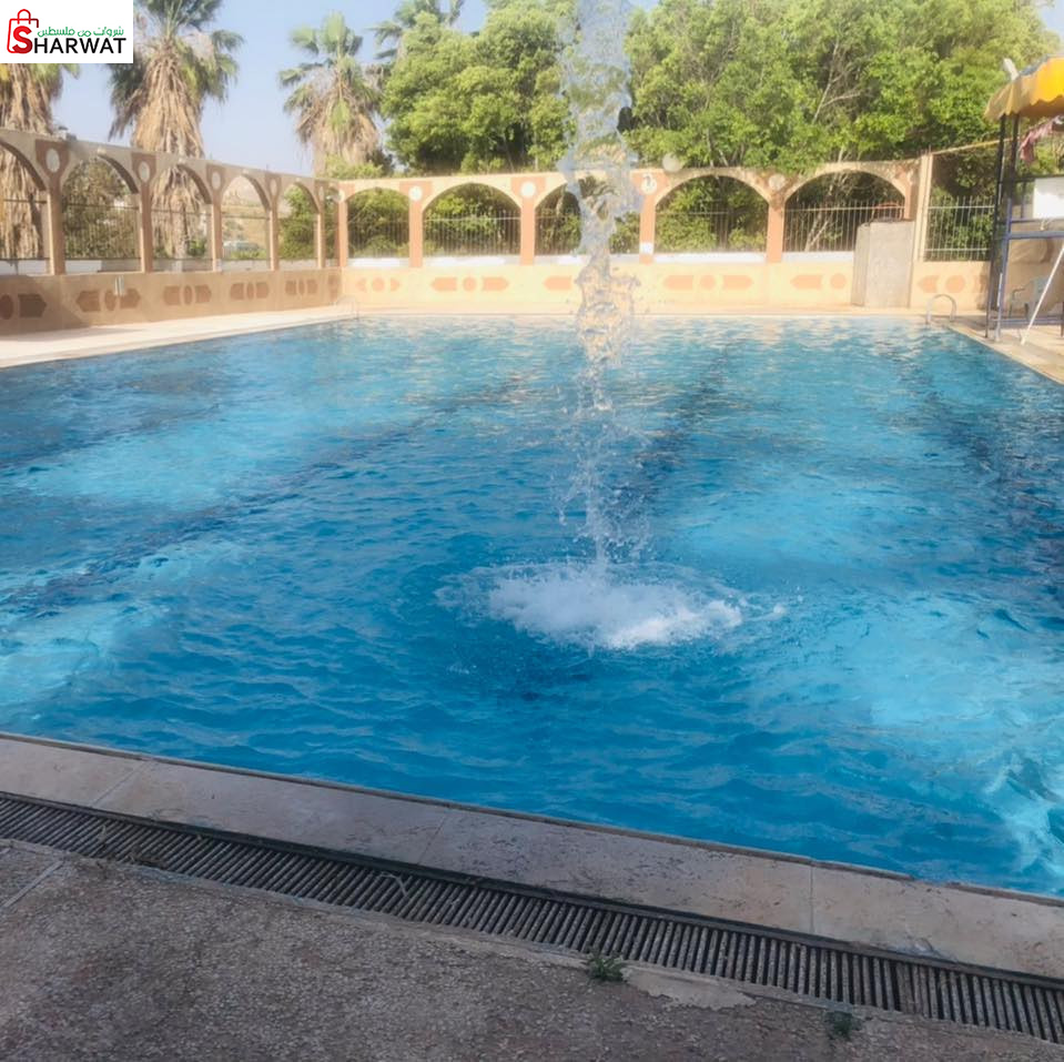 مسبح ومنتزه فلسطين السياحي  للعائلات