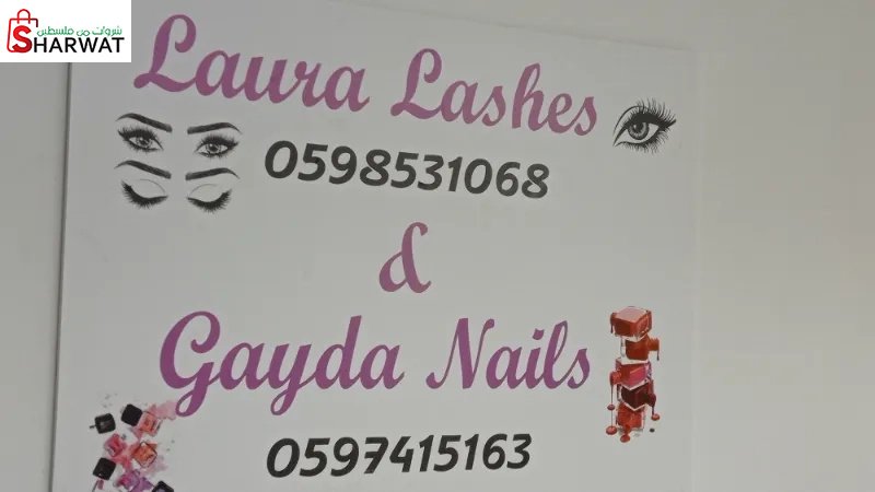 Laura lashes
